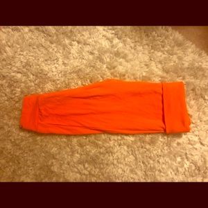 Orange fabletics crop pants